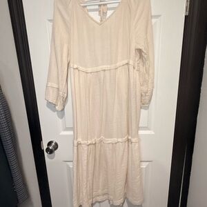 Wonderly Soft Cream V-Neck Dress